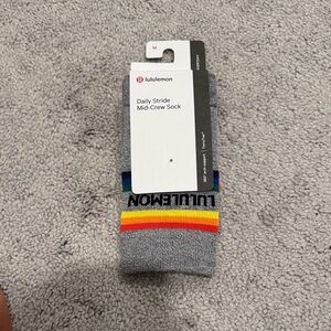NWT Lululemon Gray Daily Stride Mid-Crew Sock